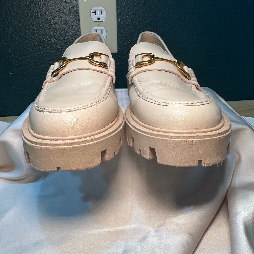 Zara buckle leather lug sole loafer shoes beige Size 9/ EU 40 - Picture 8 of 8